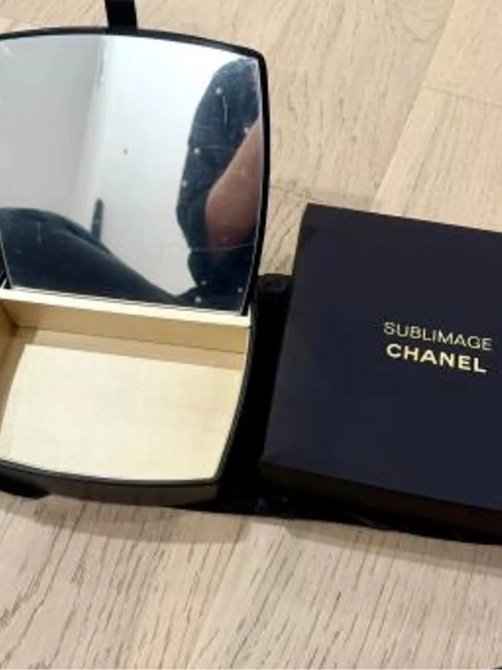 CHANEL SUBLIMAGE Leather Mirror Vanity Makeup Box NEW!